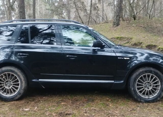 Черный БМВ Х3, объемом двигателя 3 л и пробегом 214 тыс. км за 5500 $, фото 2 на Automoto.ua