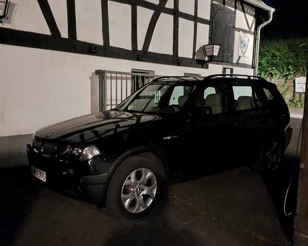Чорний БМВ Х3, об'ємом двигуна 3 л та пробігом 172 тис. км за 11837 $, фото 4 на Automoto.ua