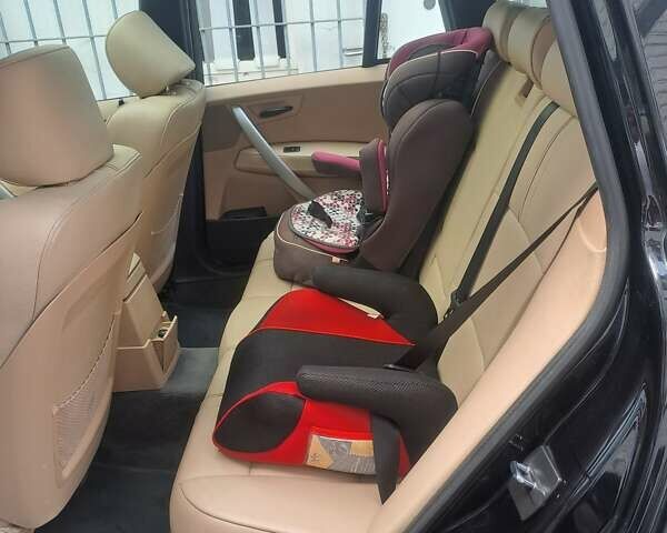Чорний БМВ Х3, об'ємом двигуна 3 л та пробігом 172 тис. км за 11837 $, фото 8 на Automoto.ua