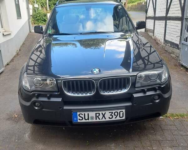 Чорний БМВ Х3, об'ємом двигуна 3 л та пробігом 172 тис. км за 11837 $, фото 1 на Automoto.ua