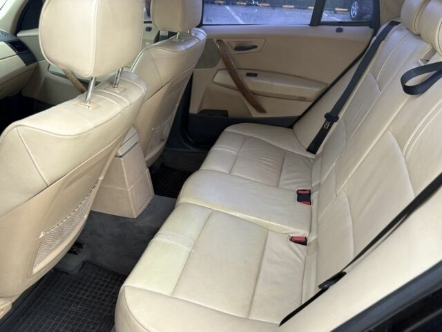 Чорний БМВ Х3, об'ємом двигуна 3 л та пробігом 248 тис. км за 8500 $, фото 9 на Automoto.ua