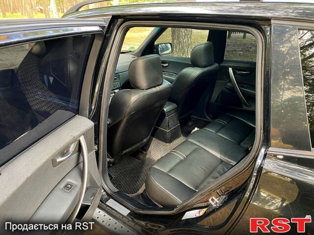 Чорний БМВ Х3, об'ємом двигуна 3 л та пробігом 245 тис. км за 7250 $, фото 5 на Automoto.ua