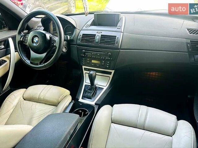 Чорний БМВ Х3, об'ємом двигуна 3 л та пробігом 195 тис. км за 8999 $, фото 2 на Automoto.ua