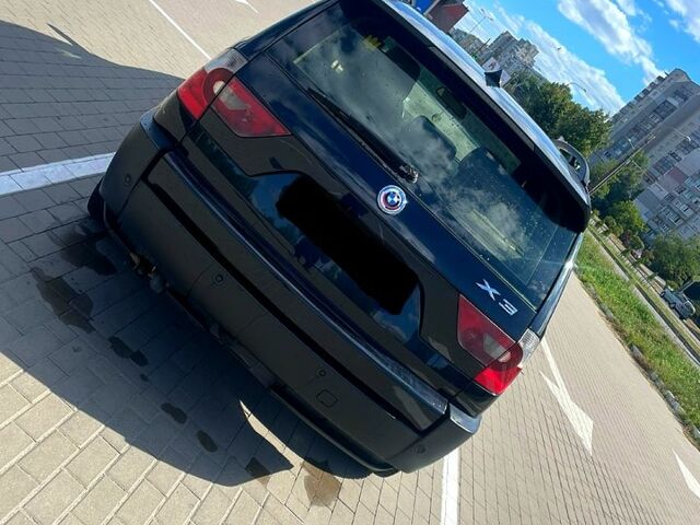 Чорний БМВ Х3, об'ємом двигуна 3 л та пробігом 327 тис. км за 5000 $, фото 1 на Automoto.ua
