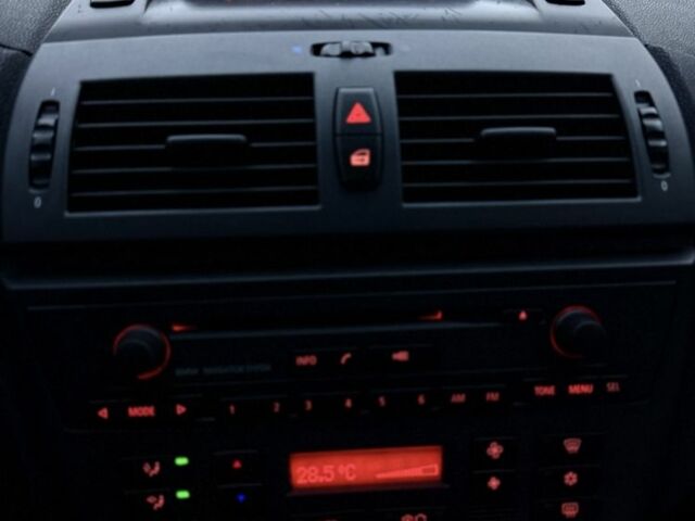 БМВ Х3 2005 в Черновцах на Automoto.ua Черный БМВ Х3, объемом двигателя 3 л и пробегом 399 тыс. км за 5600 $, фото 14 на Automoto.ua