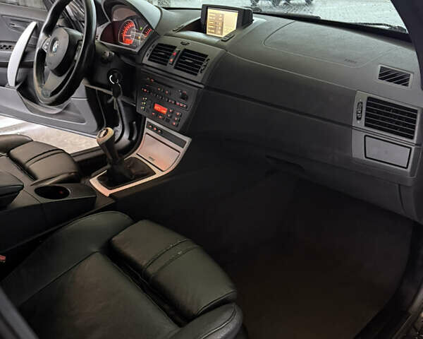 БМВ Х3 2005 в Черновцах на Automoto.ua Черный БМВ Х3, объемом двигателя 3 л и пробегом 400 тыс. км за 5700 $, фото 41 на Automoto.ua