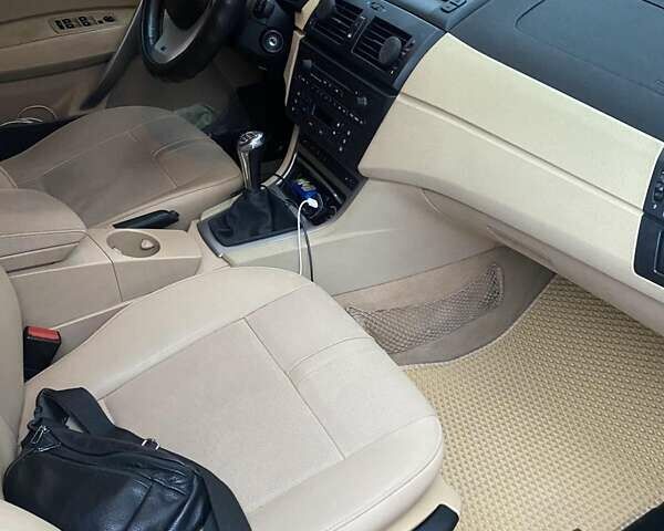 Черный БМВ Х3, объемом двигателя 2 л и пробегом 250 тыс. км за 8300 $, фото 15 на Automoto.ua