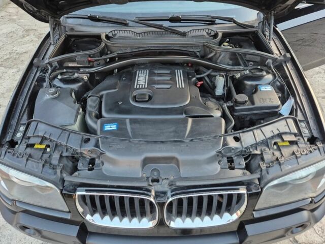 Чорний БМВ Х3, об'ємом двигуна 2 л та пробігом 168 тис. км за 2650 $, фото 15 на Automoto.ua