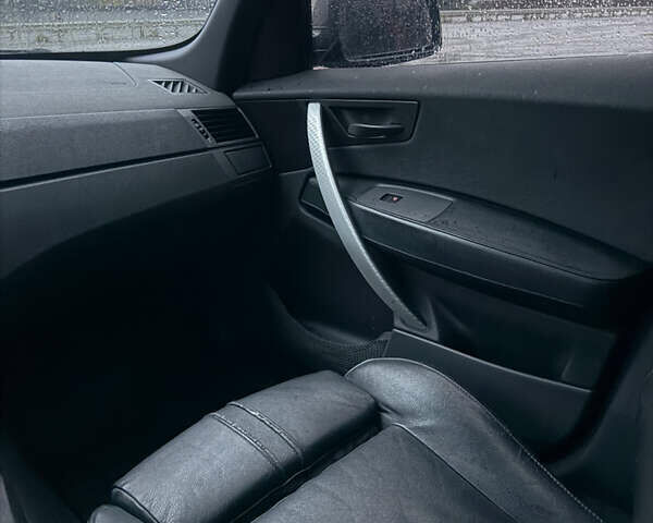 БМВ Х3 2005 в Черновцах на Automoto.ua Черный БМВ Х3, объемом двигателя 3 л и пробегом 400 тыс. км за 5700 $, фото 69 на Automoto.ua