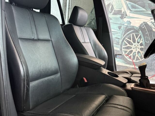 БМВ Х3 2005 в Черновцах на Automoto.ua Черный БМВ Х3, объемом двигателя 3 л и пробегом 399 тыс. км за 5600 $, фото 16 на Automoto.ua