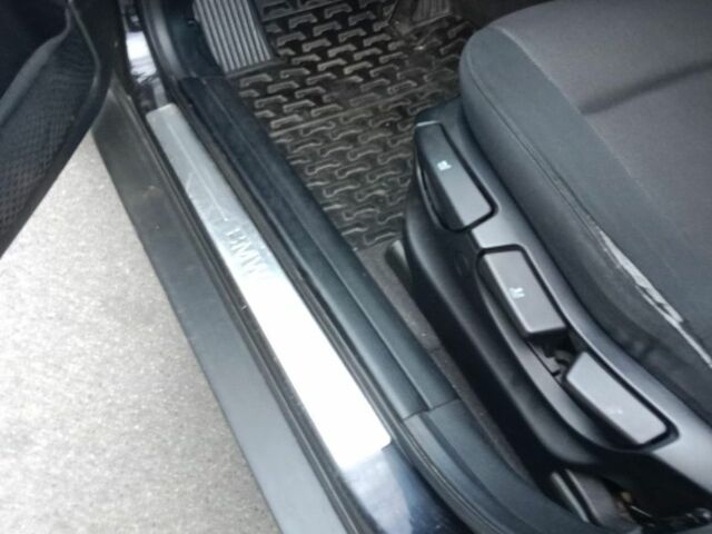 Черный БМВ Х3, объемом двигателя 2 л и пробегом 356 тыс. км за 7000 $, фото 7 на Automoto.ua