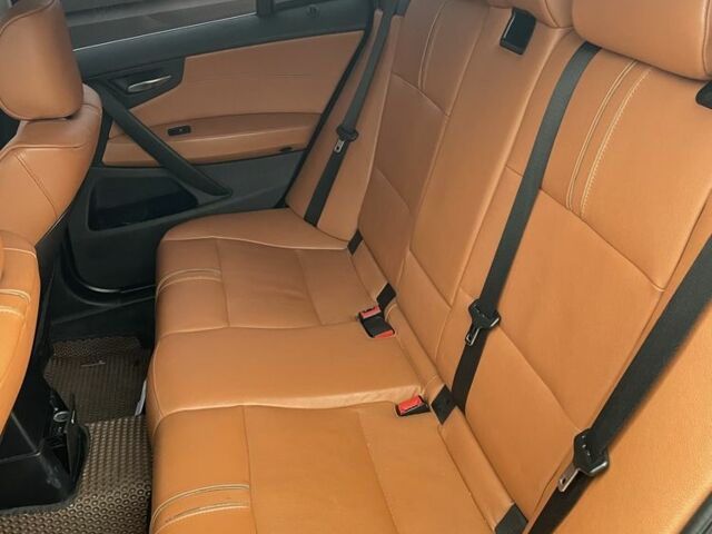 Черный БМВ Х3, объемом двигателя 3 л и пробегом 336 тыс. км за 10000 $, фото 6 на Automoto.ua