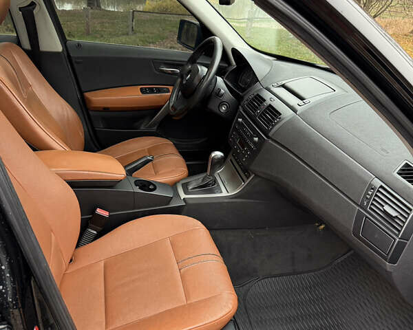 Черный БМВ Х3, объемом двигателя 3 л и пробегом 308 тыс. км за 9900 $, фото 8 на Automoto.ua