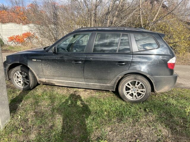 Черный БМВ Х3, объемом двигателя 2 л и пробегом 160 тыс. км за 3500 $, фото 4 на Automoto.ua