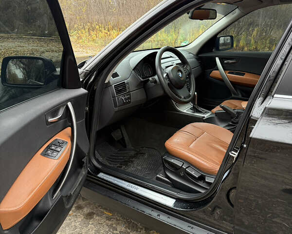 Черный БМВ Х3, объемом двигателя 3 л и пробегом 308 тыс. км за 9900 $, фото 5 на Automoto.ua