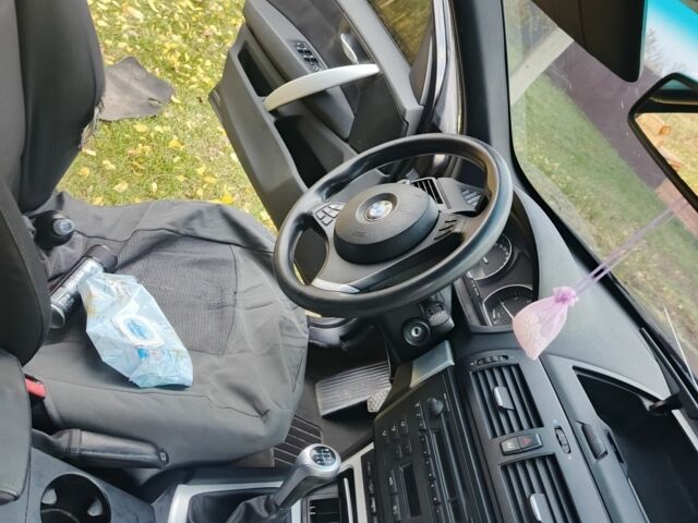 Черный БМВ Х3, объемом двигателя 2 л и пробегом 300 тыс. км за 4000 $, фото 2 на Automoto.ua