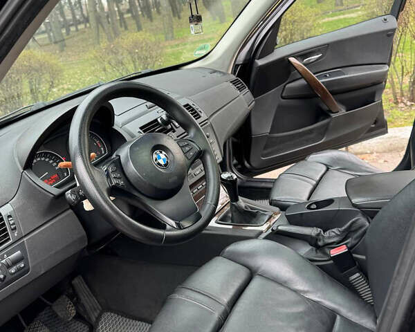 Черный БМВ Х3, объемом двигателя 2 л и пробегом 271 тыс. км за 10000 $, фото 8 на Automoto.ua