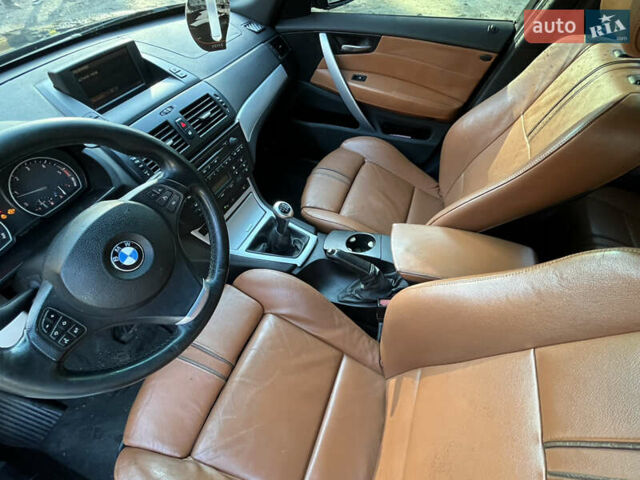 Черный БМВ Х3, объемом двигателя 2.99 л и пробегом 292 тыс. км за 9500 $, фото 17 на Automoto.ua