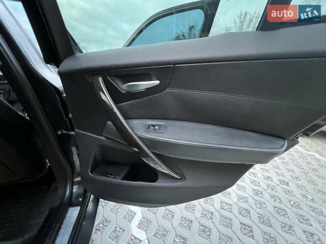 Чорний БМВ Х3, об'ємом двигуна 2.99 л та пробігом 320 тис. км за 8900 $, фото 12 на Automoto.ua