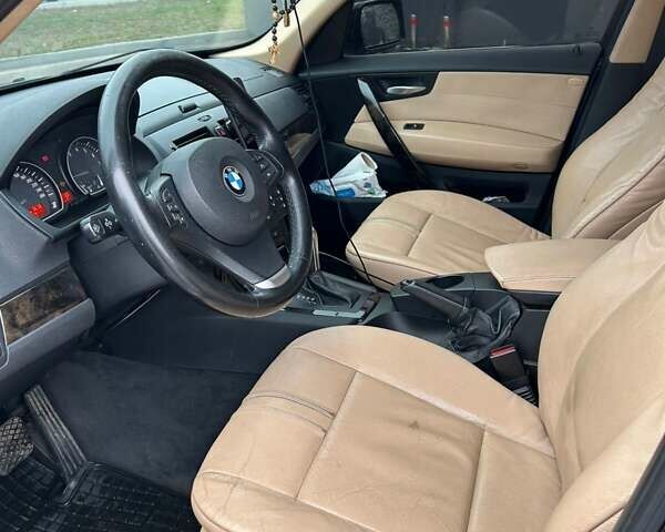 Чорний БМВ Х3, об'ємом двигуна 2.5 л та пробігом 190 тис. км за 9500 $, фото 5 на Automoto.ua