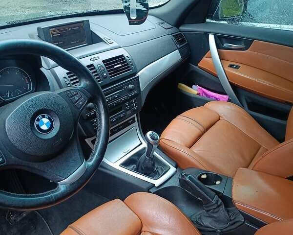 Чорний БМВ Х3, об'ємом двигуна 3 л та пробігом 292 тис. км за 8700 $, фото 33 на Automoto.ua