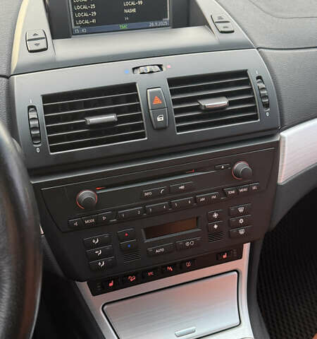 Черный БМВ Х3, объемом двигателя 2 л и пробегом 218 тыс. км за 9650 $, фото 12 на Automoto.ua