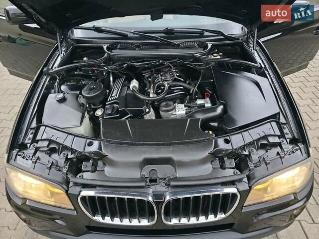 Чорний БМВ Х3, об'ємом двигуна 2 л та пробігом 249 тис. км за 8333 $, фото 58 на Automoto.ua