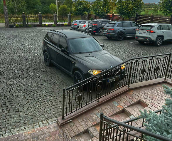 Черный БМВ Х3, объемом двигателя 2 л и пробегом 300 тыс. км за 9800 $, фото 18 на Automoto.ua