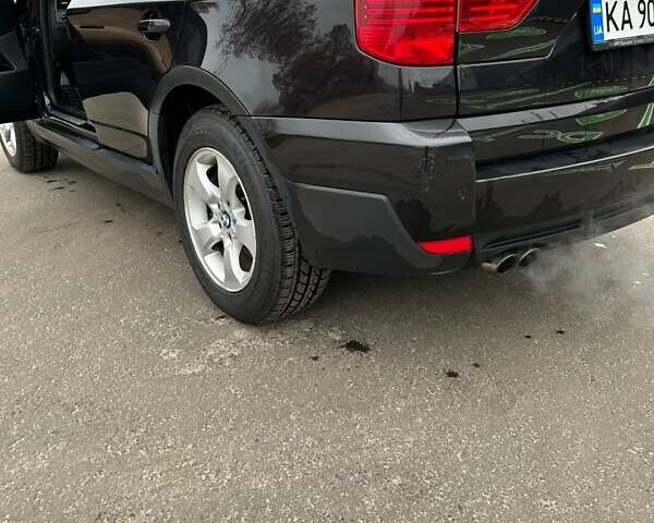 Чорний БМВ Х3, об'ємом двигуна 2.5 л та пробігом 190 тис. км за 9500 $, фото 2 на Automoto.ua