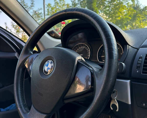 Черный БМВ Х3, объемом двигателя 2 л и пробегом 278 тыс. км за 8700 $, фото 2 на Automoto.ua