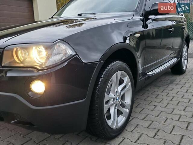 Чорний БМВ Х3, об'ємом двигуна 2 л та пробігом 249 тис. км за 8333 $, фото 52 на Automoto.ua