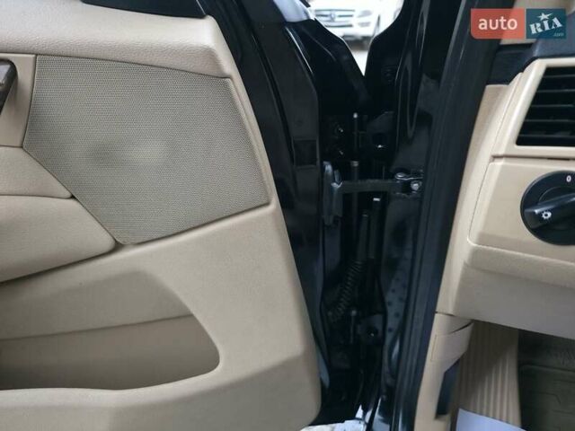 Чорний БМВ Х3, об'ємом двигуна 2 л та пробігом 249 тис. км за 8333 $, фото 97 на Automoto.ua