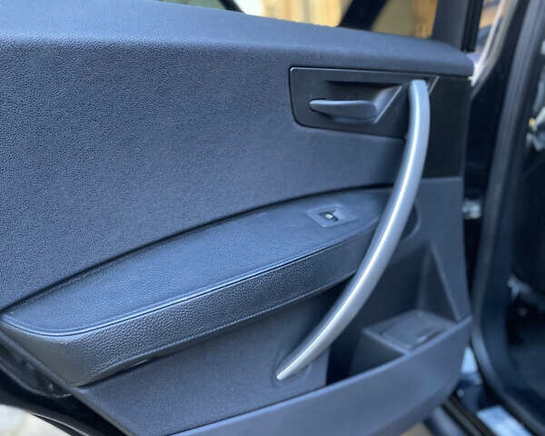 Черный БМВ Х3, объемом двигателя 2 л и пробегом 264 тыс. км за 10700 $, фото 27 на Automoto.ua