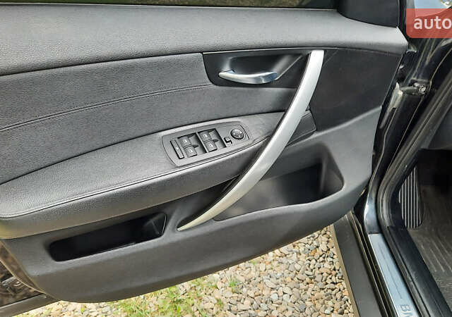 Чорний БМВ Х3, об'ємом двигуна 2 л та пробігом 250 тис. км за 11500 $, фото 25 на Automoto.ua