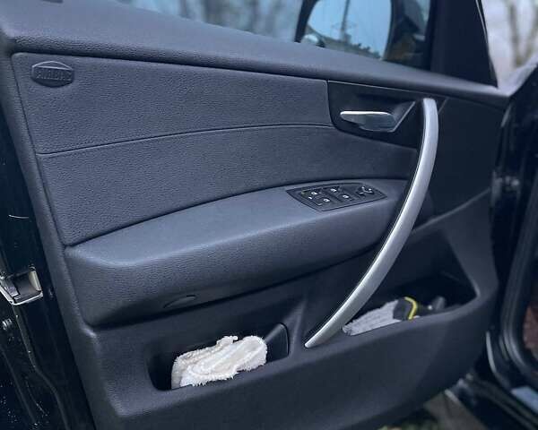 Черный БМВ Х3, объемом двигателя 2 л и пробегом 275 тыс. км за 11800 $, фото 6 на Automoto.ua