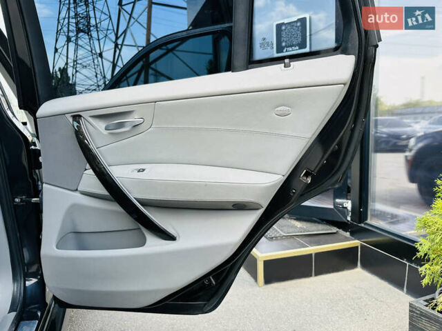 Чорний БМВ Х3, об'ємом двигуна 3 л та пробігом 220 тис. км за 9200 $, фото 21 на Automoto.ua
