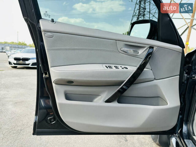 Чорний БМВ Х3, об'ємом двигуна 3 л та пробігом 220 тис. км за 9200 $, фото 14 на Automoto.ua