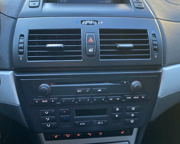 Черный БМВ Х3, объемом двигателя 2 л и пробегом 264 тыс. км за 10700 $, фото 37 на Automoto.ua