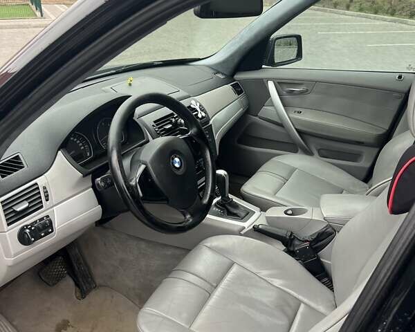 Черный БМВ Х3, объемом двигателя 2 л и пробегом 295 тыс. км за 10500 $, фото 6 на Automoto.ua