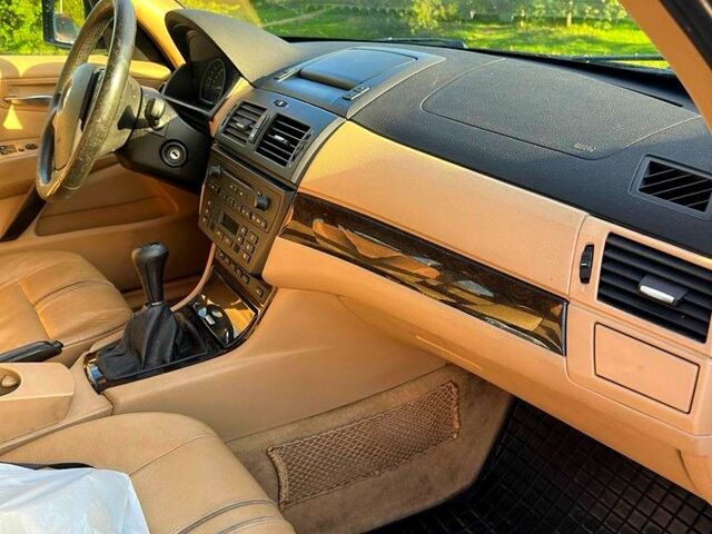 Чорний БМВ Х3, об'ємом двигуна 2 л та пробігом 330 тис. км за 4985 $, фото 7 на Automoto.ua