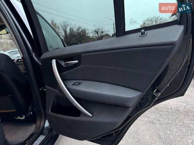 Черный БМВ Х3, объемом двигателя 2 л и пробегом 290 тыс. км за 8430 $, фото 18 на Automoto.ua