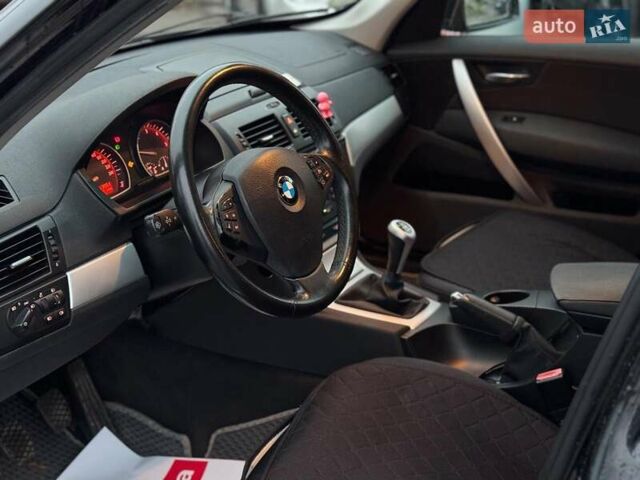 Черный БМВ Х3, объемом двигателя 2 л и пробегом 290 тыс. км за 8430 $, фото 33 на Automoto.ua