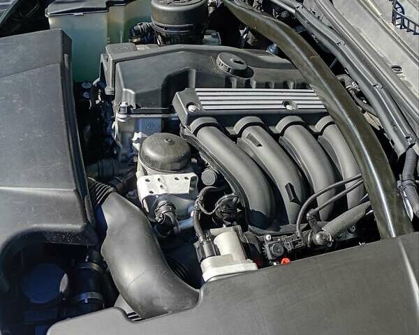 Черный БМВ Х3, объемом двигателя 2 л и пробегом 197 тыс. км за 8800 $, фото 15 на Automoto.ua