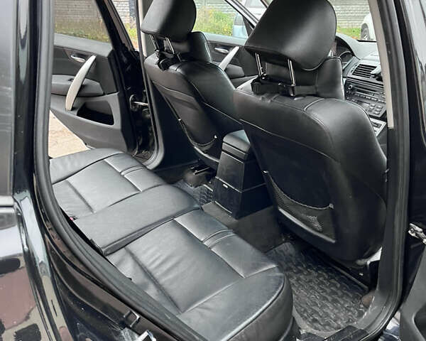 Чорний БМВ Х3, об'ємом двигуна 2 л та пробігом 291 тис. км за 8999 $, фото 5 на Automoto.ua