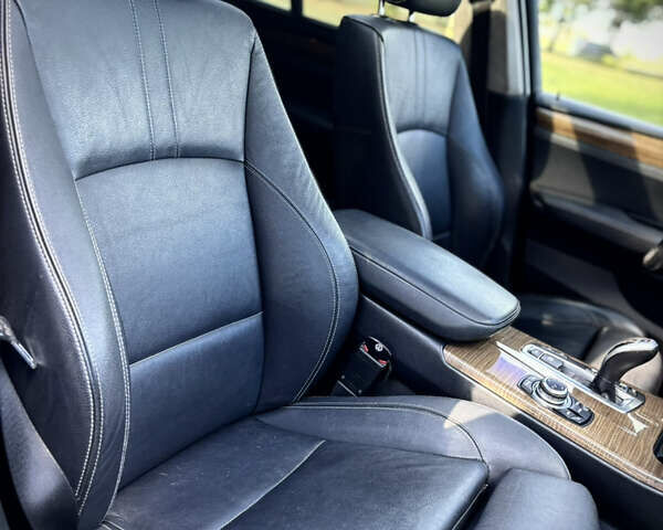 Черный БМВ Х3, объемом двигателя 3 л и пробегом 300 тыс. км за 8999 $, фото 7 на Automoto.ua