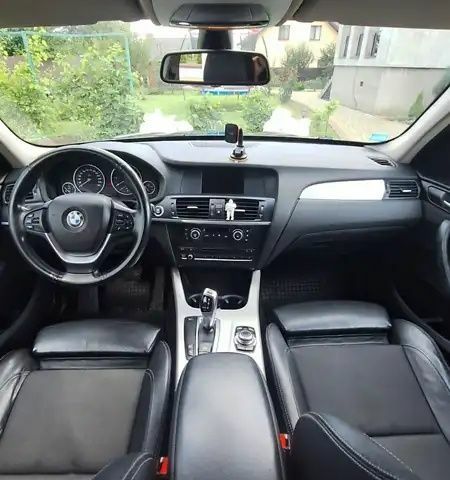 Черный БМВ Х3, объемом двигателя 2 л и пробегом 290 тыс. км за 12500 $, фото 6 на Automoto.ua
