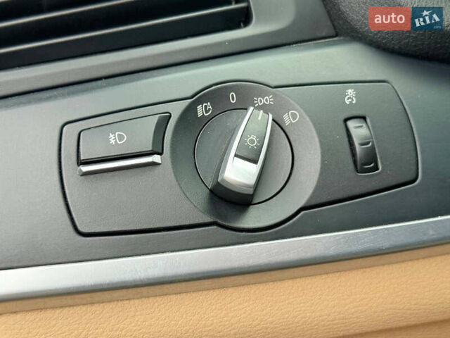 Чорний БМВ Х3, об'ємом двигуна 3 л та пробігом 150 тис. км за 14500 $, фото 33 на Automoto.ua