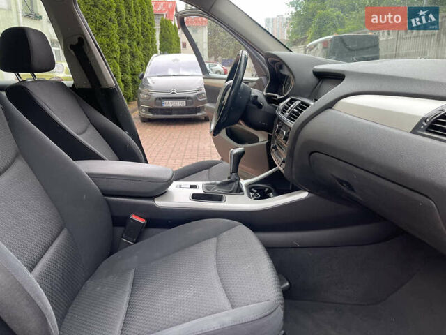 Чорний БМВ Х3, об'ємом двигуна 2 л та пробігом 227 тис. км за 10700 $, фото 18 на Automoto.ua