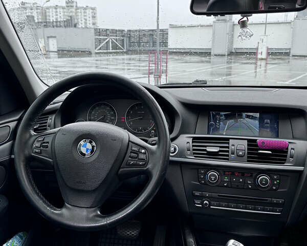 Чорний БМВ Х3, об'ємом двигуна 3 л та пробігом 267 тис. км за 12500 $, фото 5 на Automoto.ua