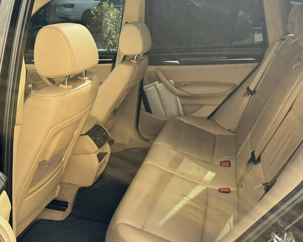 Чорний БМВ Х3, об'ємом двигуна 3 л та пробігом 194 тис. км за 11900 $, фото 8 на Automoto.ua